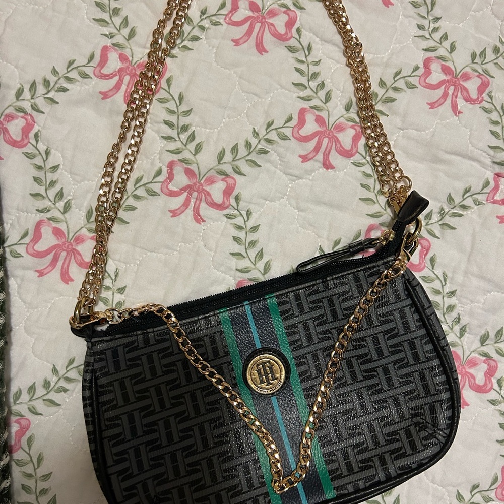 Tommy Hilfiger Black and Green Patterned Women's Bag